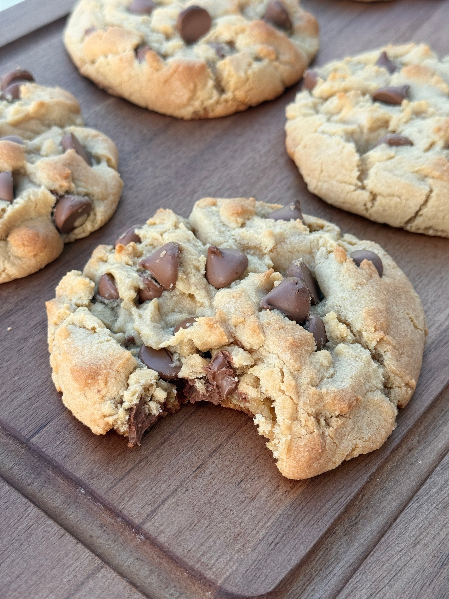 Thick Milk Chocolate Chip Cookies Recipe (Full-Batch)
